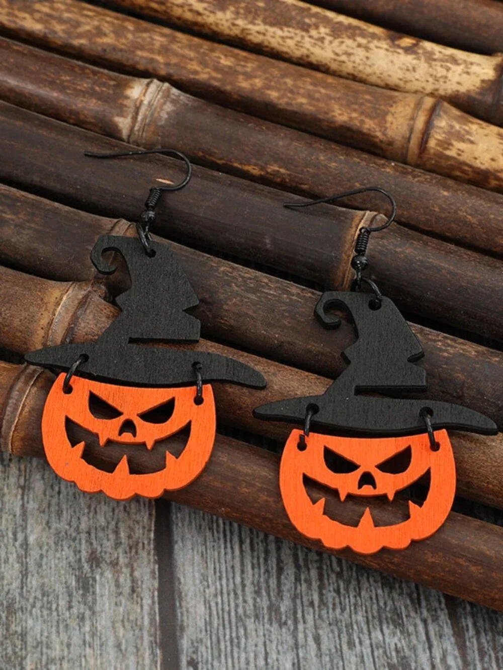 Wooden Pumpkin Shape Earrings | NWT